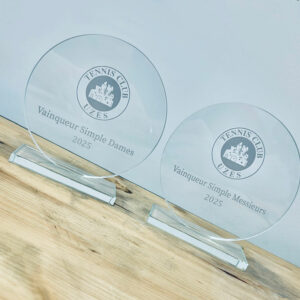 Trophée coupe médaille gard tennis sport